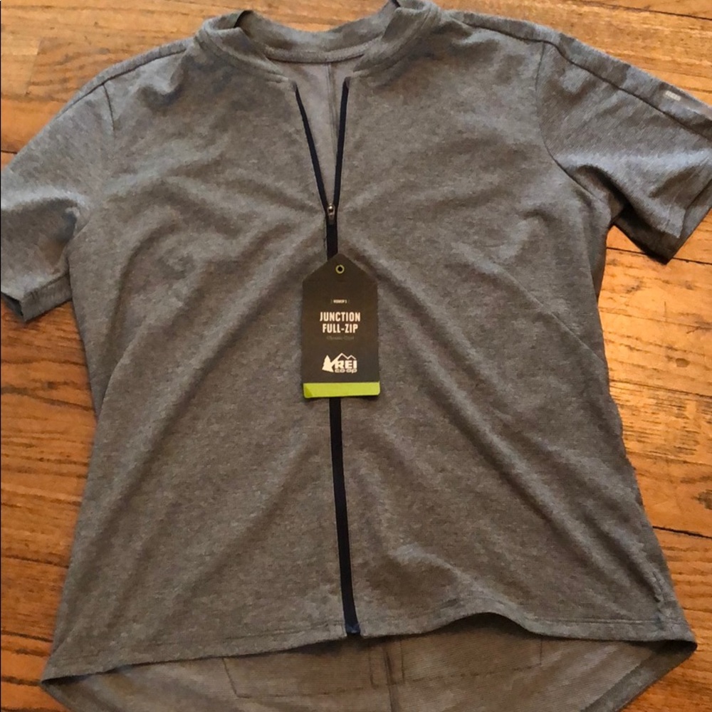 REI zipper jersey gray size L new with tags